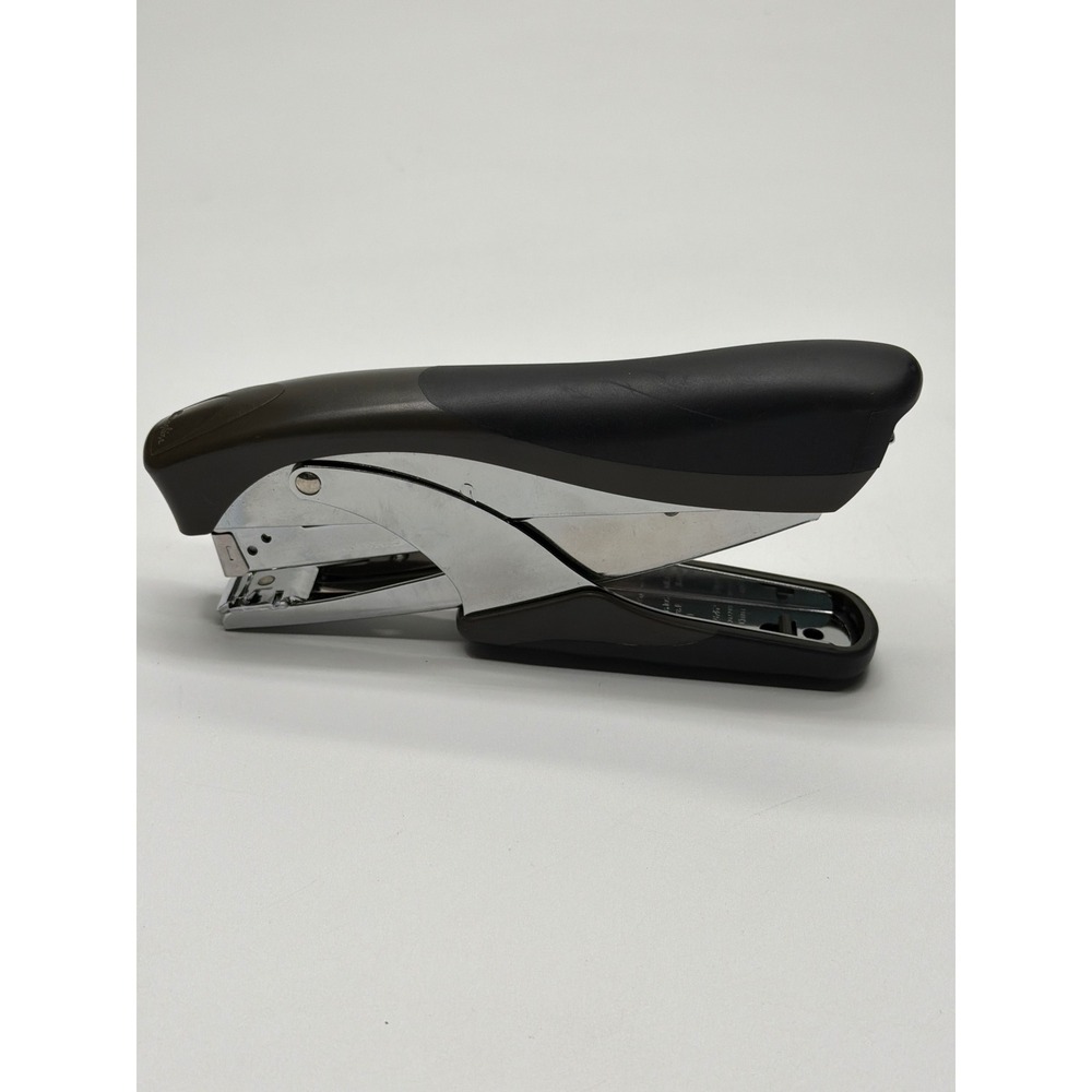 Ergonomic High Leverage Desktop Stapler Chrome and‎ Black Metal Office Swingline